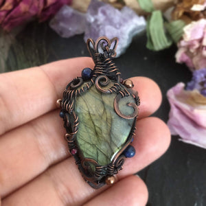 Labradorite Pendant in Wire Wrapped Copper with lapis lazuli and garnet beads - Andune Jewellery